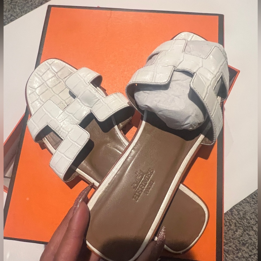 White Oran Hermes Slides.